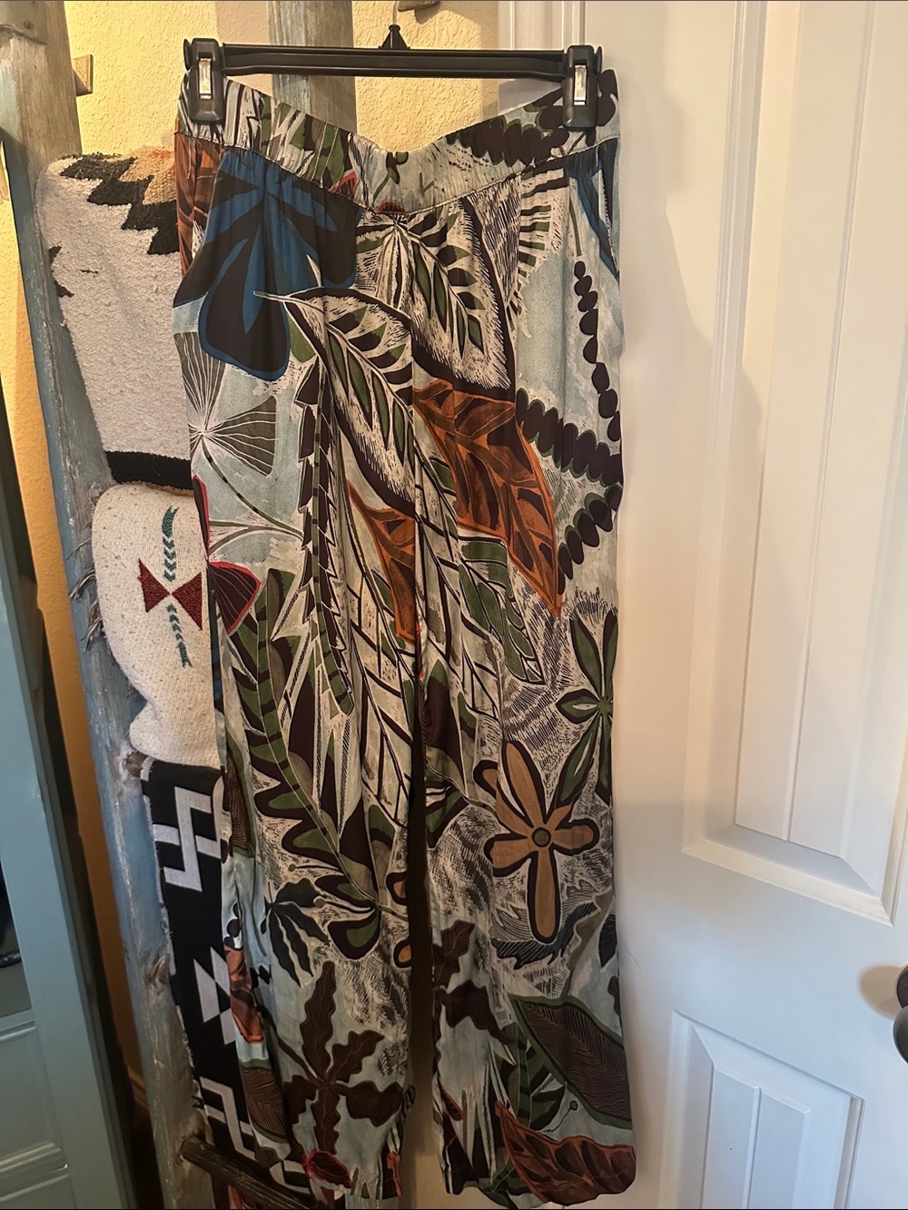 Philosophy Wide-Leg Tropical Print Pants in Green, Brown, Blue